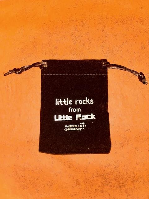 Souvenir Little Rocks Bag
