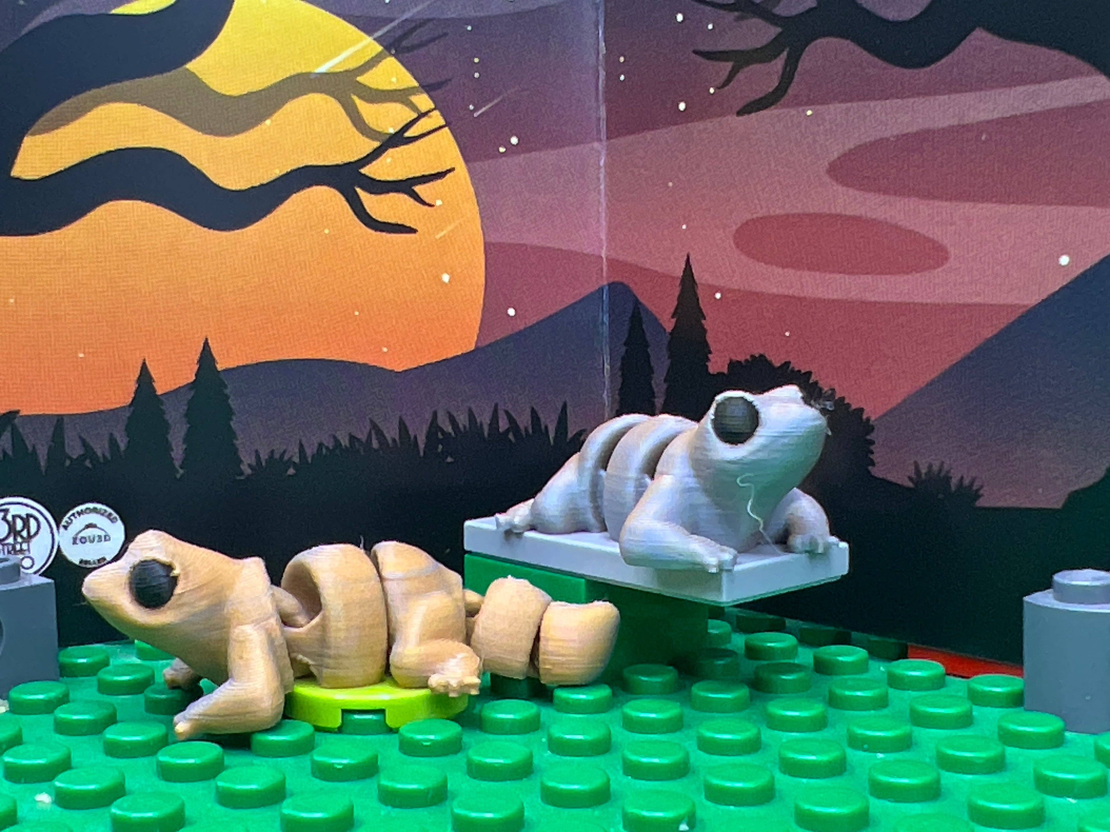 Lizard Fidget Friend - Includes Play Scene