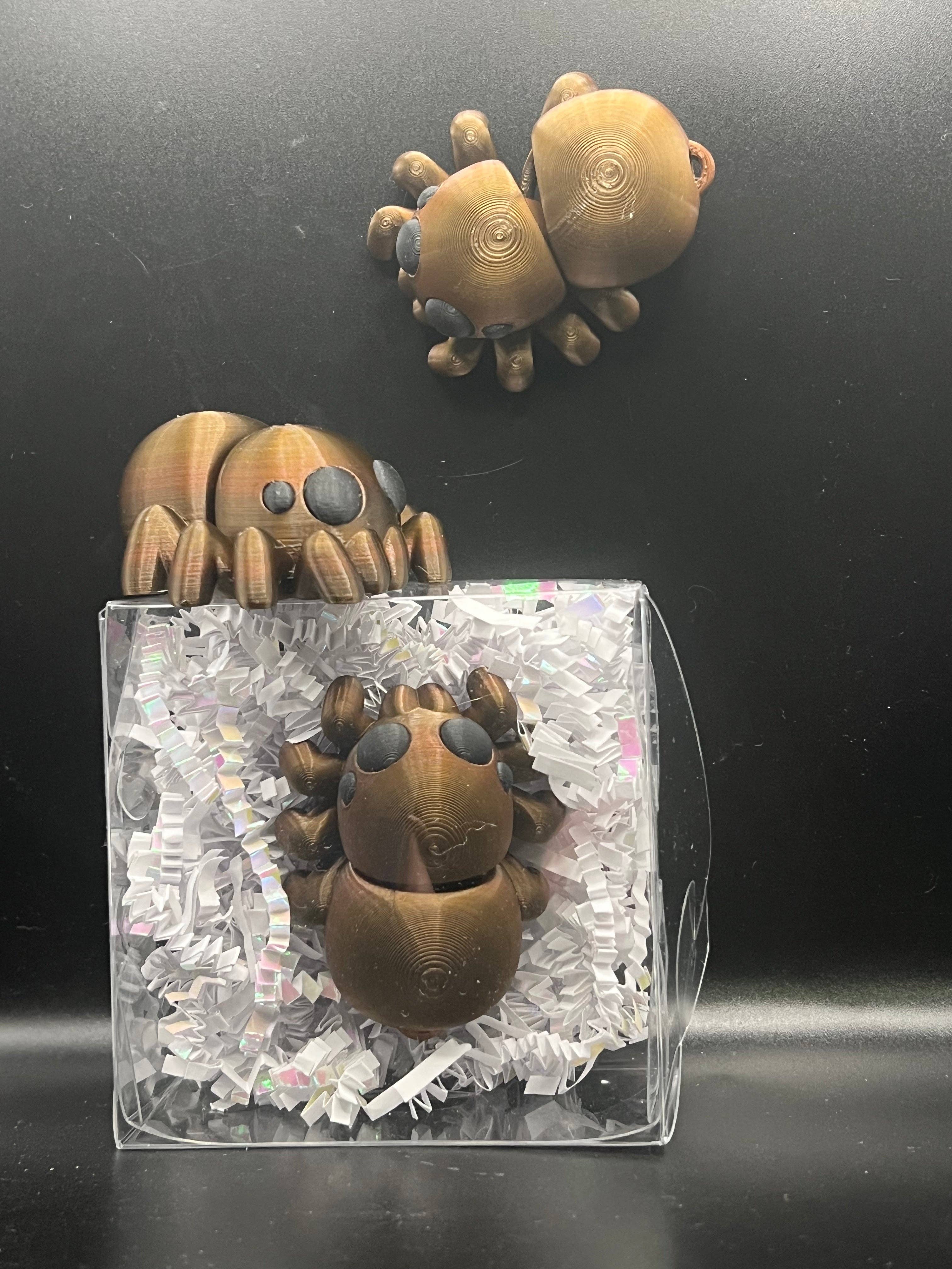 Jumping Spider Fidget Friend - Includes Play Scene