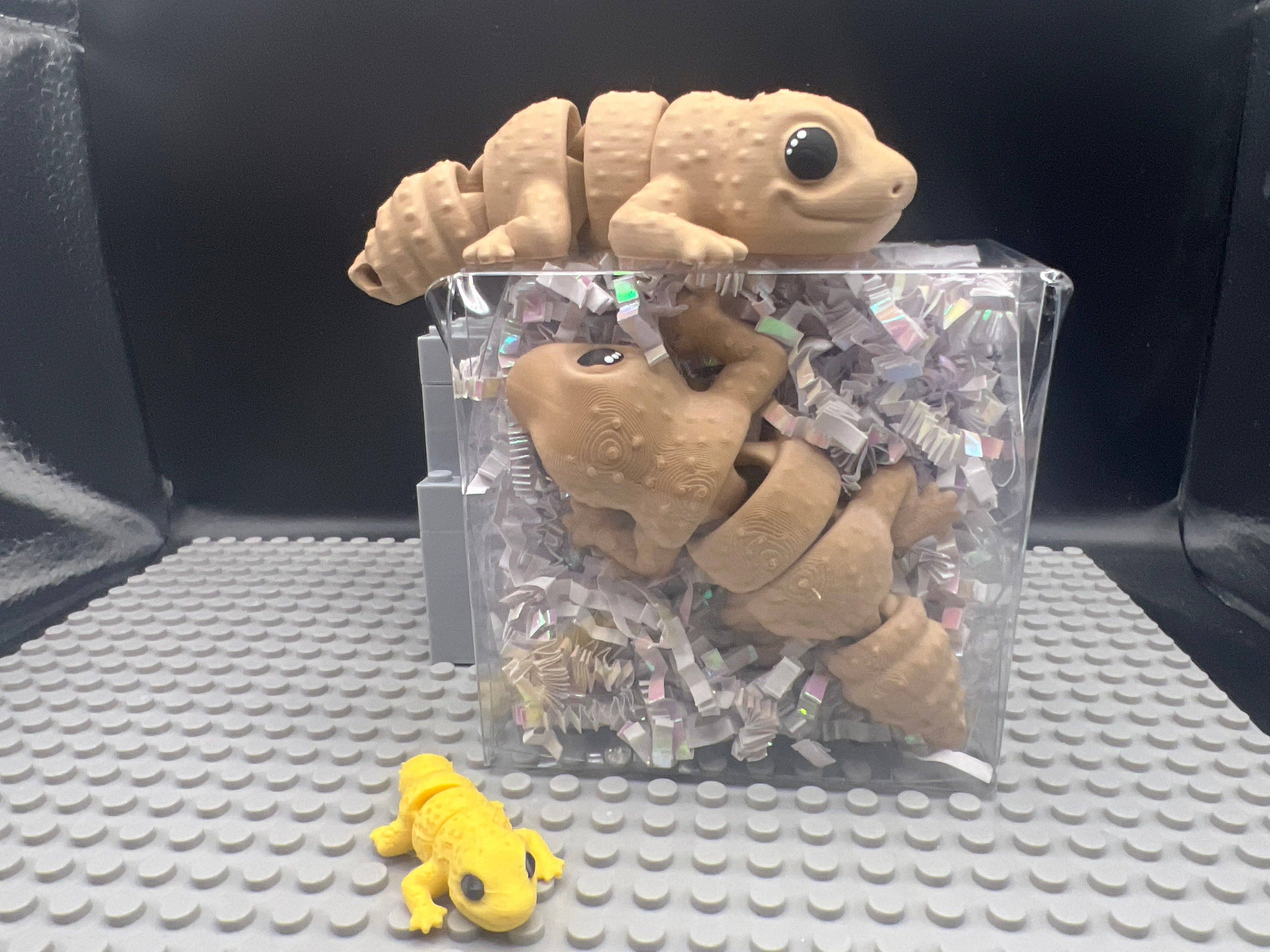Gecko Fidget Friend - Includes Play Scene
